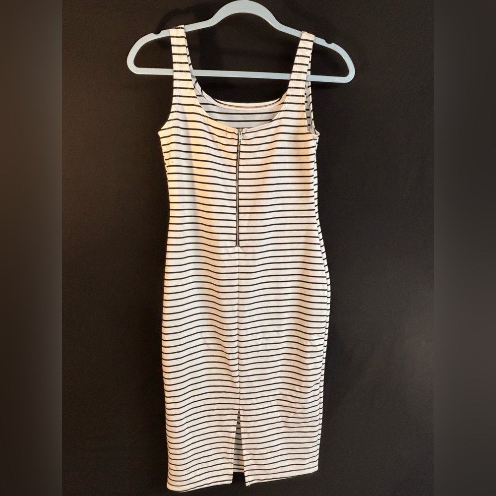 Ladies Black/White Striped Sleeveless Tank Dress Women’s Medium - Picture 2 of 3